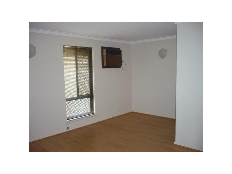 25 Alderhurst Crescent, Bayswater WA 6053