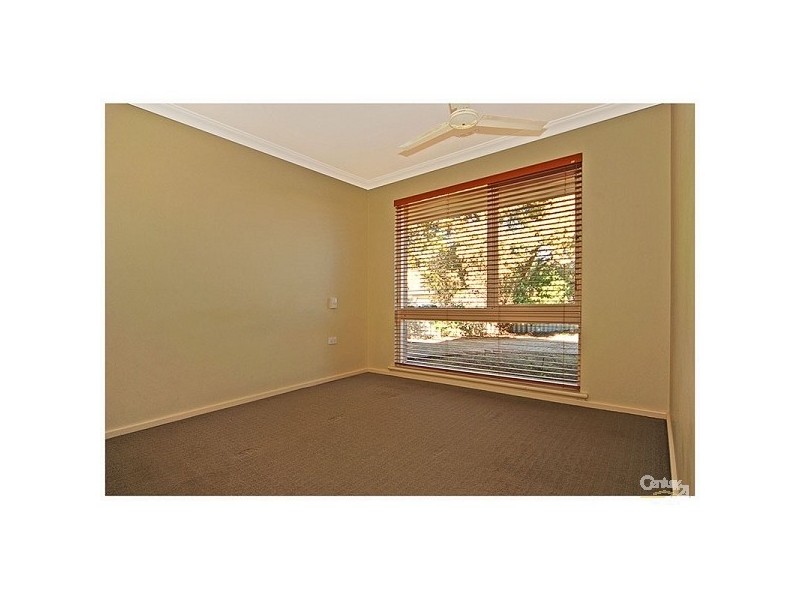 8b Clevedon Place, Kallaroo WA 6025