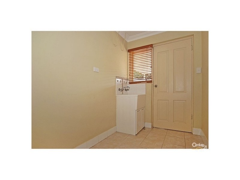 8b Clevedon Place, Kallaroo WA 6025