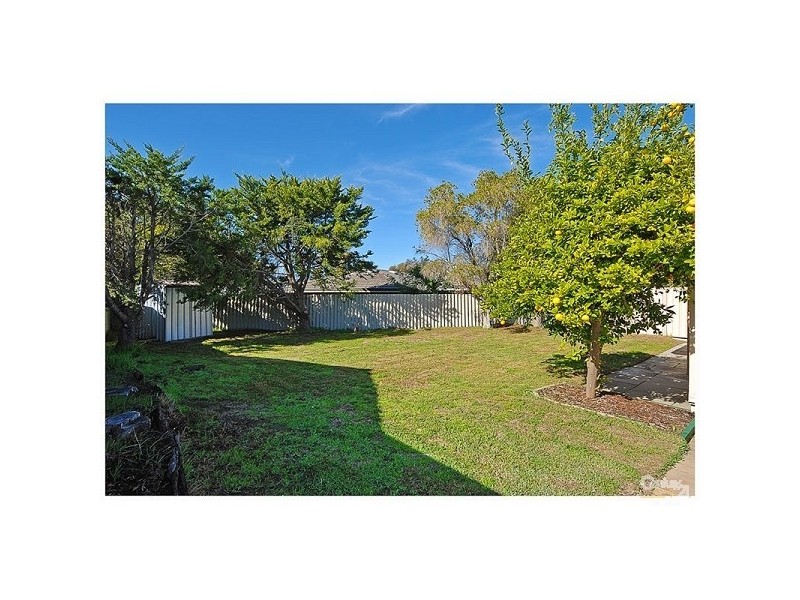 8b Clevedon Place, Kallaroo WA 6025