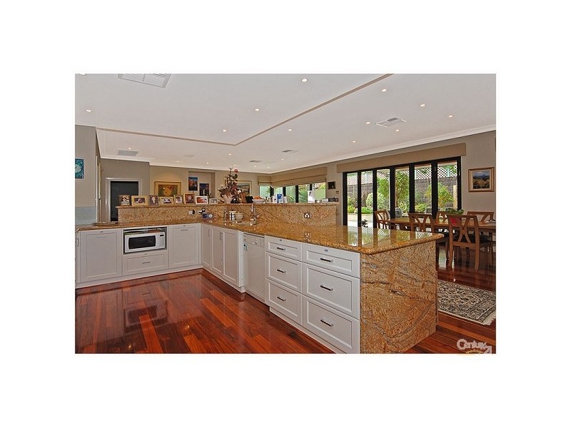 7 Davena Street, Dianella WA 6059