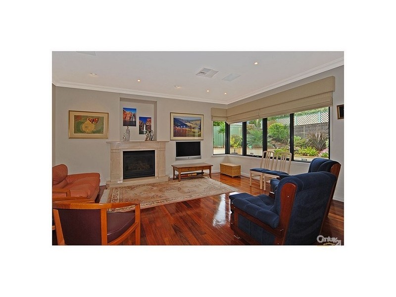 7 Davena Street, Dianella WA 6059