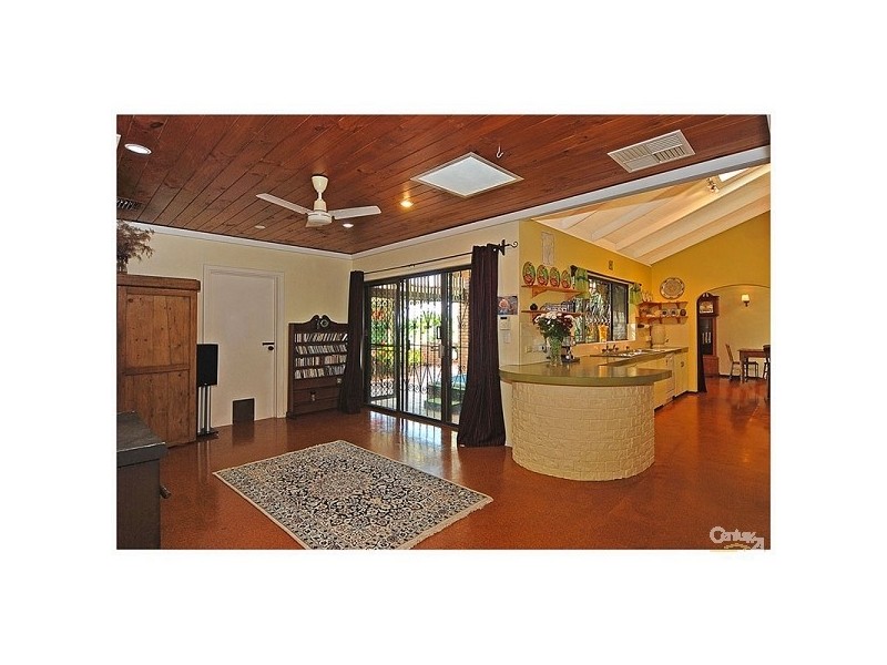 476 The Strand, Dianella WA 6059