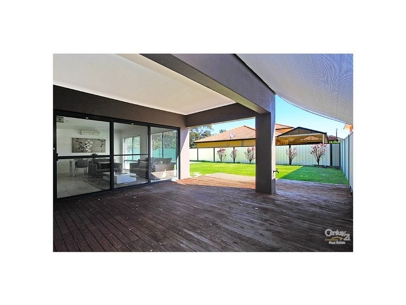 6 Casa Place, Inglewood WA 6052