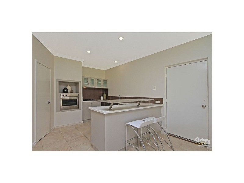 6 Casa Place, Inglewood WA 6052