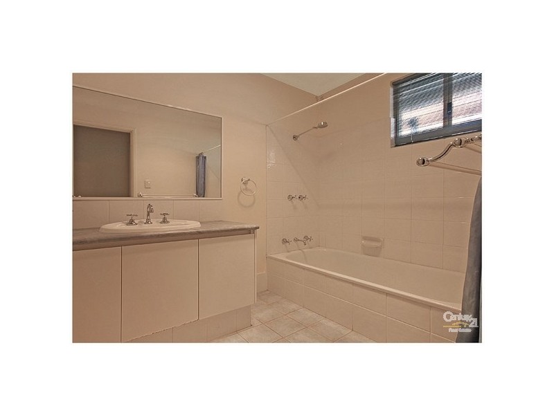 4 Ranthus Avenue, Beechboro WA 6063