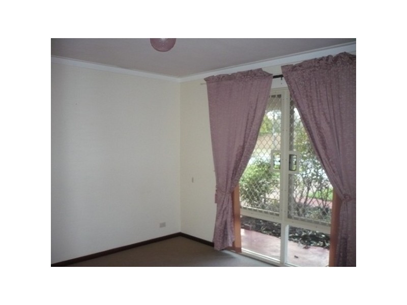 2 Babington Crescent, Bayswater WA 6053