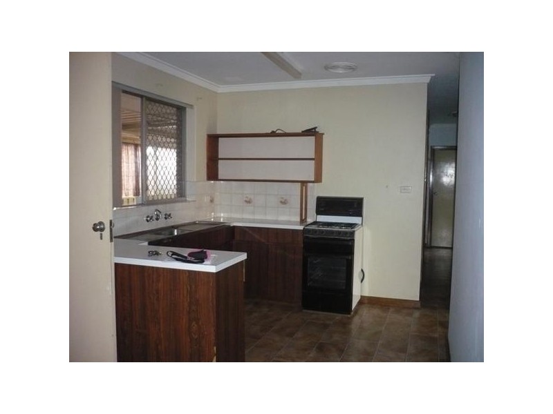 80 Iolanthe Street, Bassendean WA 6054