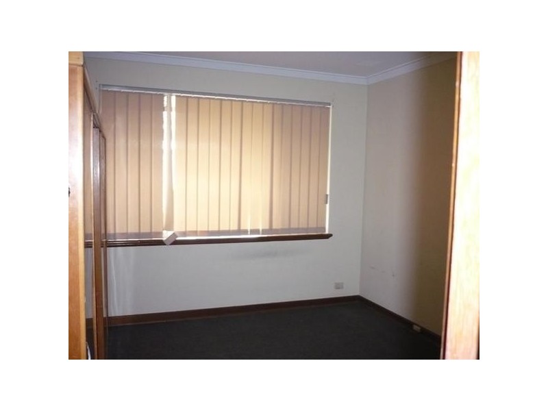 80 Iolanthe Street, Bassendean WA 6054