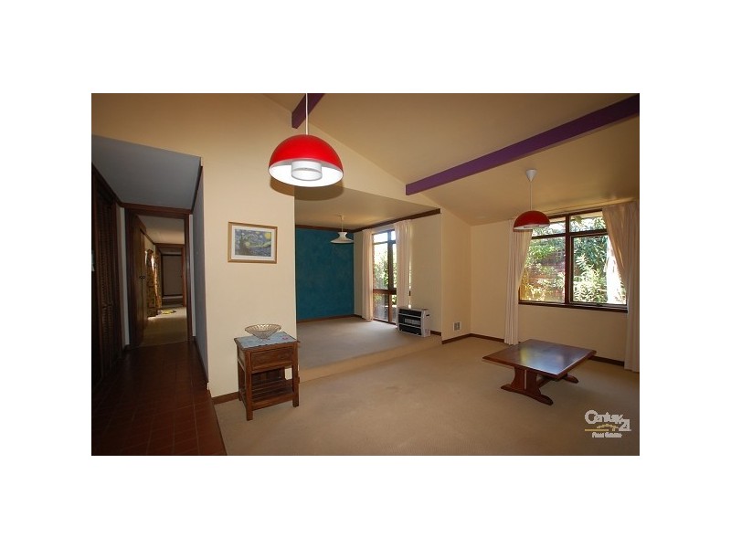 12 Golding Street, Dianella WA 6059