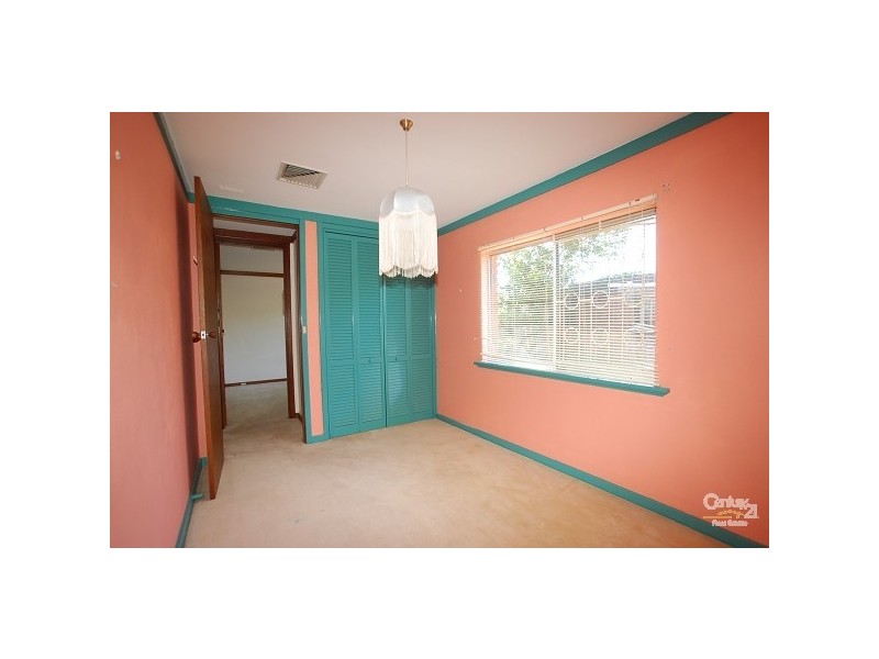 12 Golding Street, Dianella WA 6059