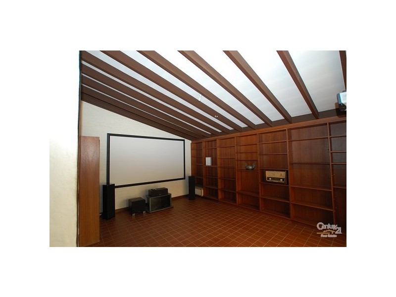 12 Golding Street, Dianella WA 6059