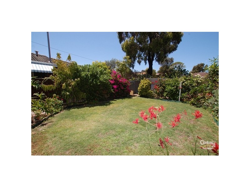 40 Collingwood Street, Dianella WA 6059