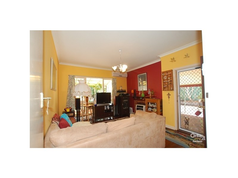 12 Feredy Street, Embleton WA 6062