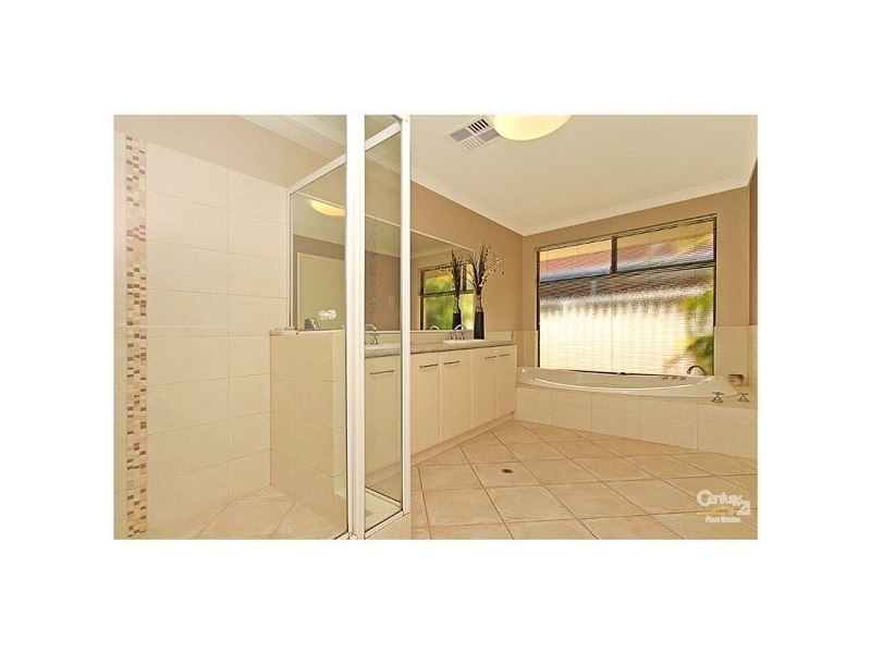 86 Cresswell Road, Dianella WA 6059