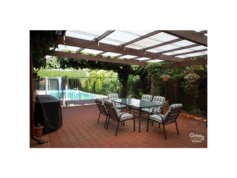 16 Golding Street, Dianella WA 6059