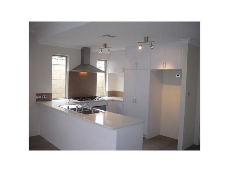 1/96 Boulton Street, Dianella WA 6059