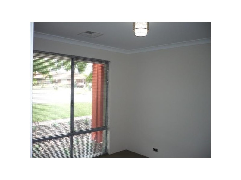 1/96 Boulton Street, Dianella WA 6059