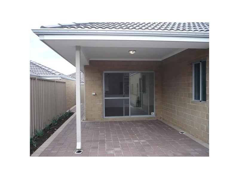 1/96 Boulton Street, Dianella WA 6059