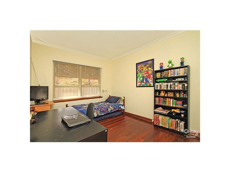 44 Houston Avenue, Dianella WA 6059