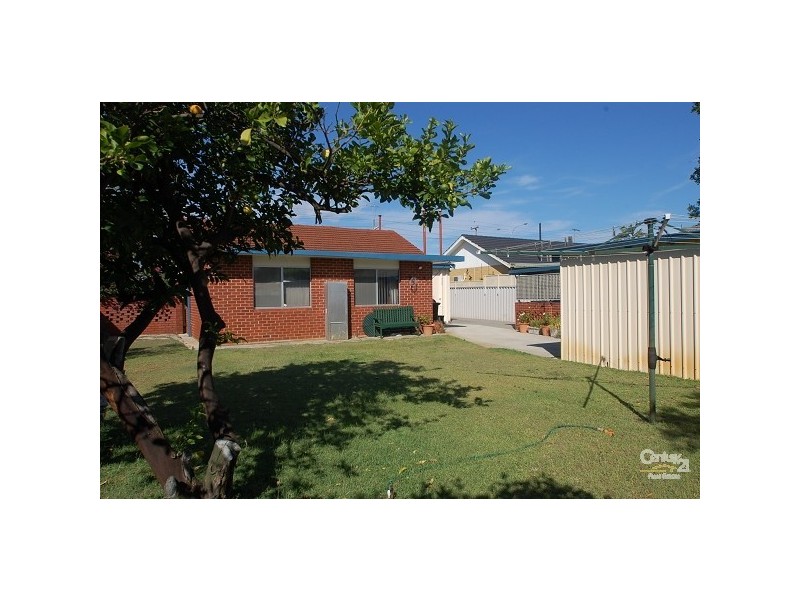 269 Grand Promenade, Dianella WA 6059