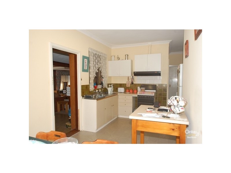 269 Grand Promenade, Dianella WA 6059