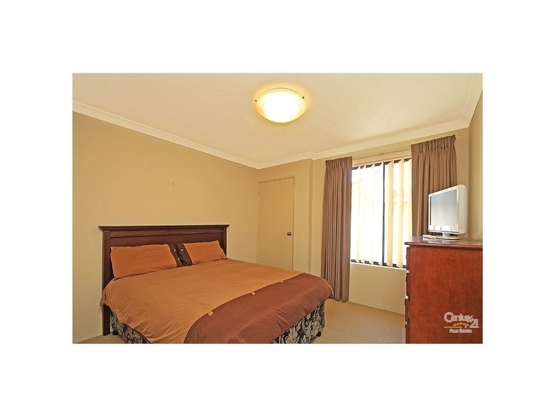 323 Cape Street, Yokine WA 6060