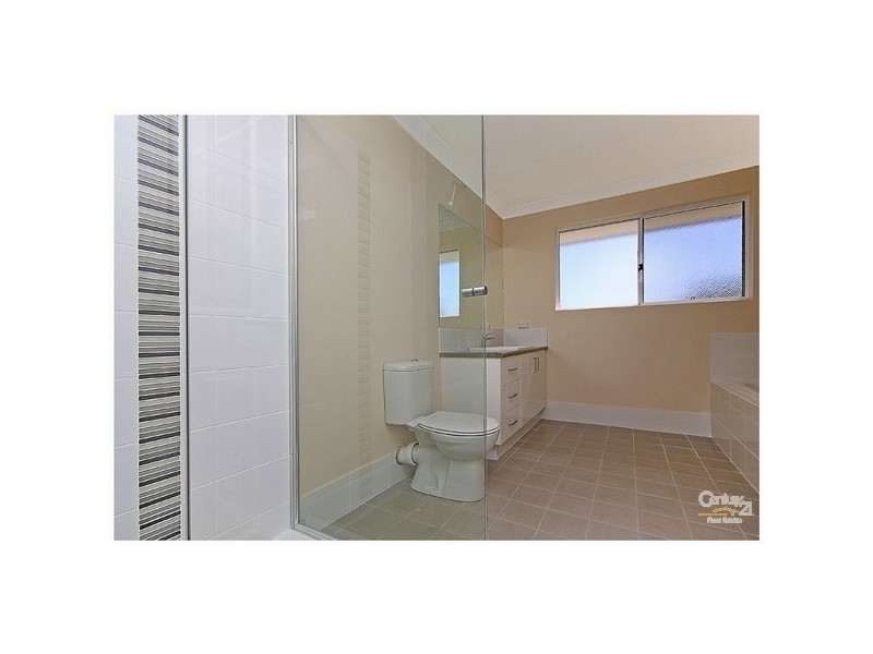 38 b Eastbourne Crescent, Nollamara WA 6061