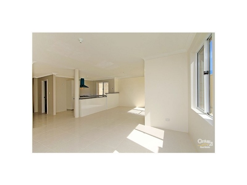 38 b Eastbourne Crescent, Nollamara WA 6061