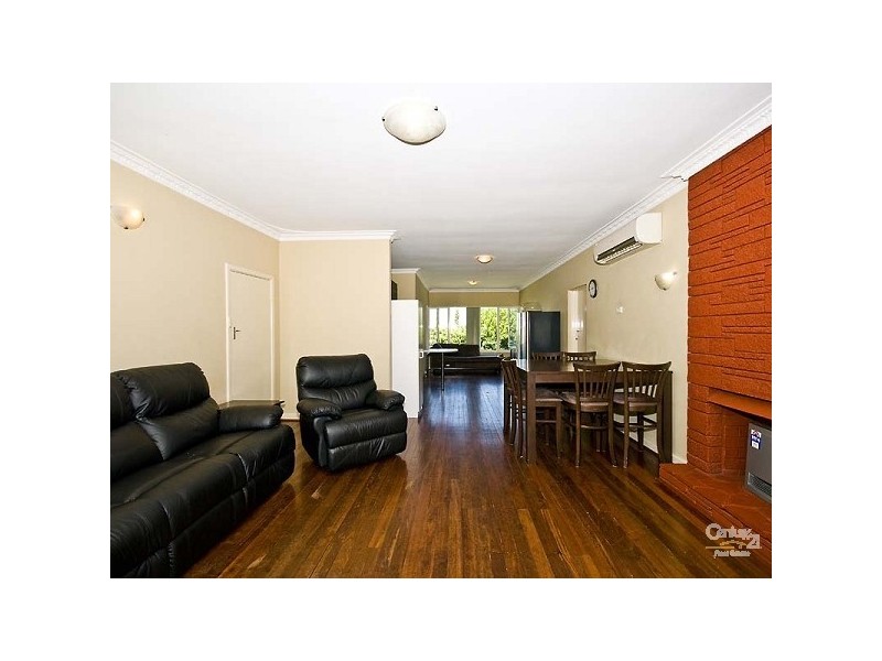 10 Elabana Crescent, Dianella WA 6059