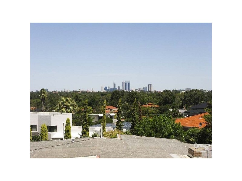 10 Elabana Crescent, Dianella WA 6059