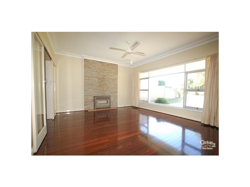 34 Malba Crescent, Dianella WA 6059