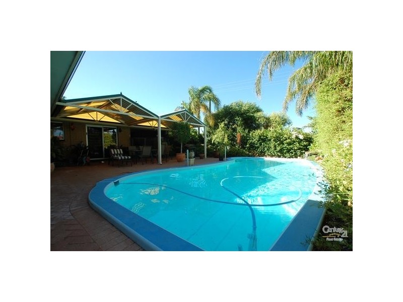 8 Edison Way, Dianella WA 6059