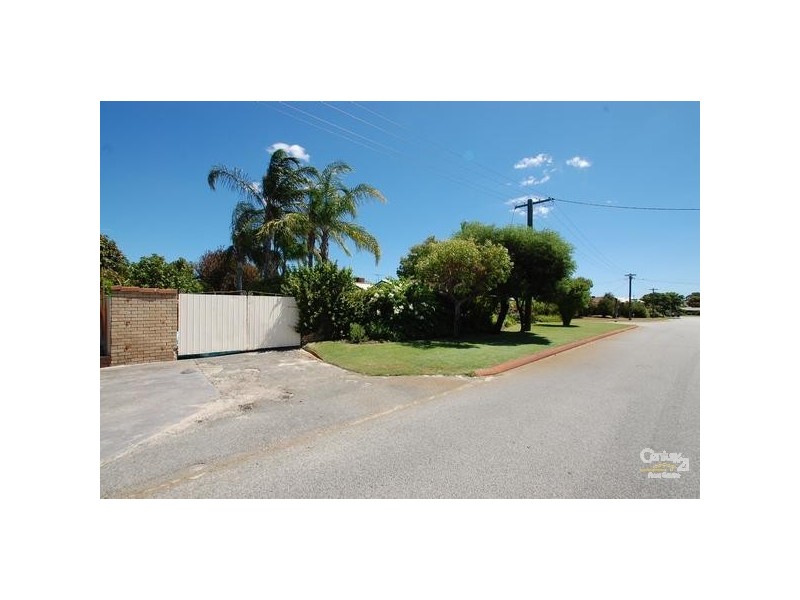 8 Edison Way, Dianella WA 6059