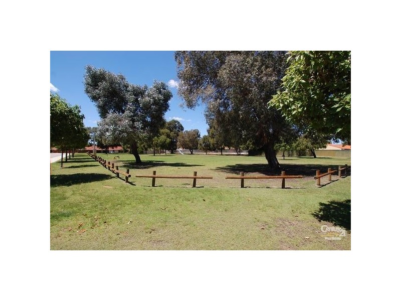 8 Edison Way, Dianella WA 6059