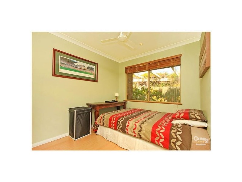 3 Blackthorn Road, Eden Hill WA 6054