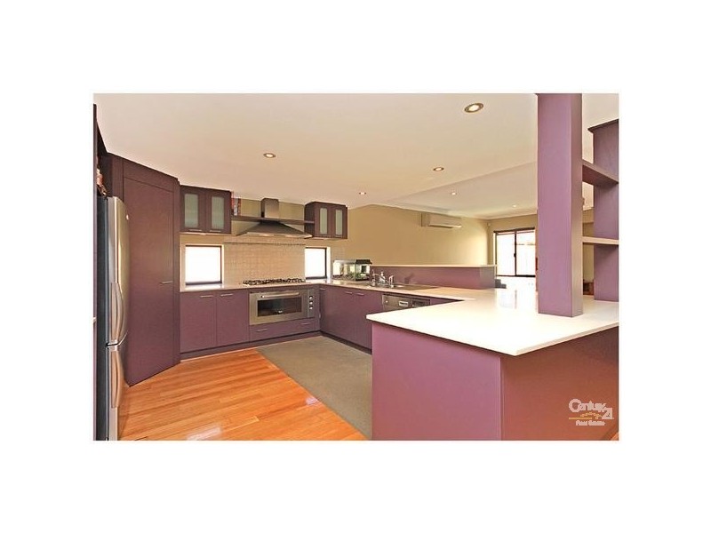 7 Karloo Place, Dianella WA 6059