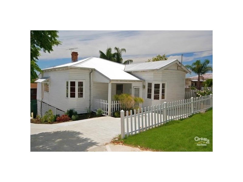 39a Carrington Street, Inglewood WA 6052