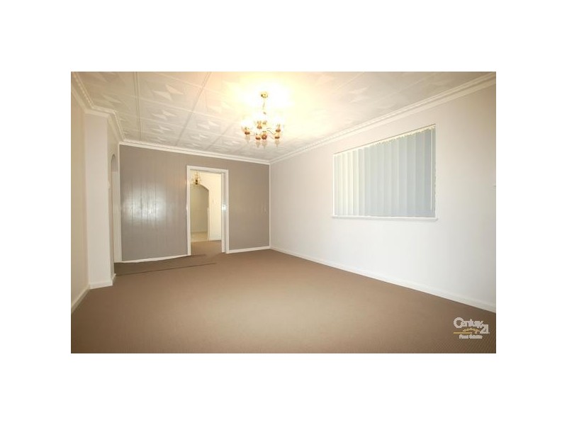 8 Troy Street, Bassendean WA 6054