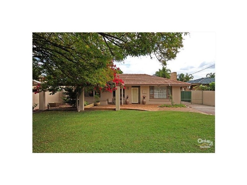 11 Delphine Avenue, Dianella WA 6059