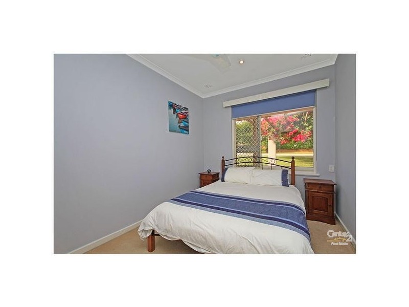 11 Delphine Avenue, Dianella WA 6059