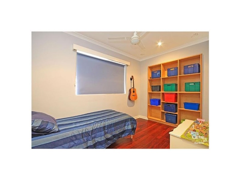 11 Delphine Avenue, Dianella WA 6059