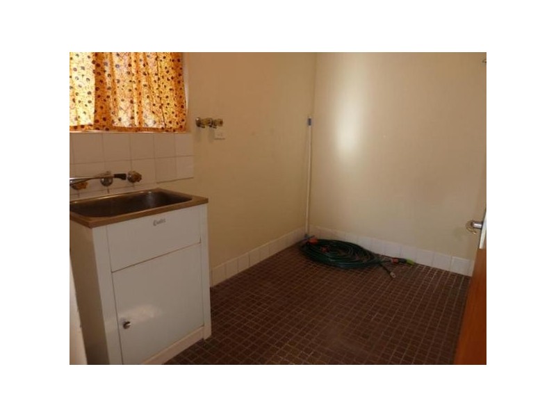 8A View Street, Dianella WA 6059