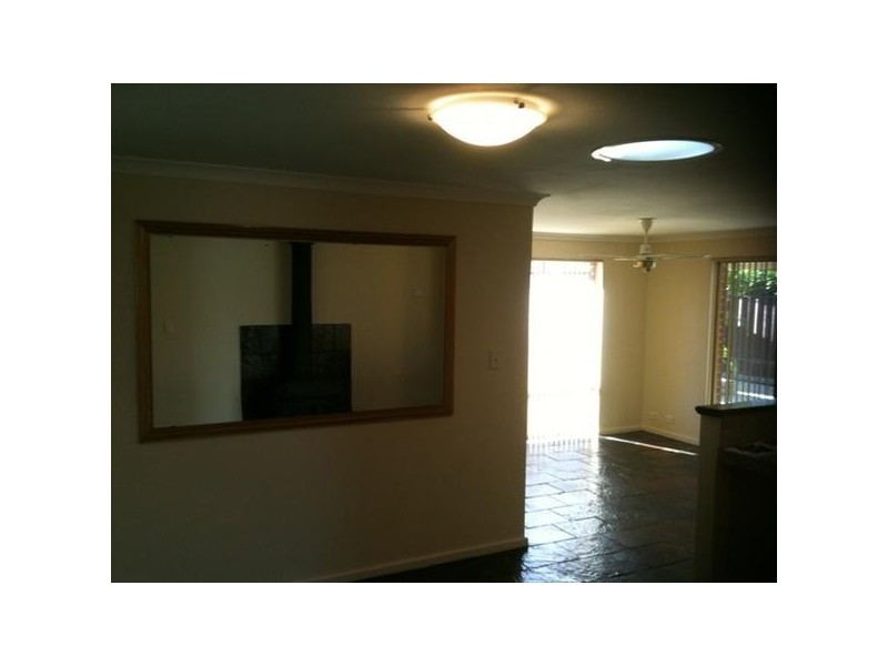 7 Funday Court, Ballajura WA 6066