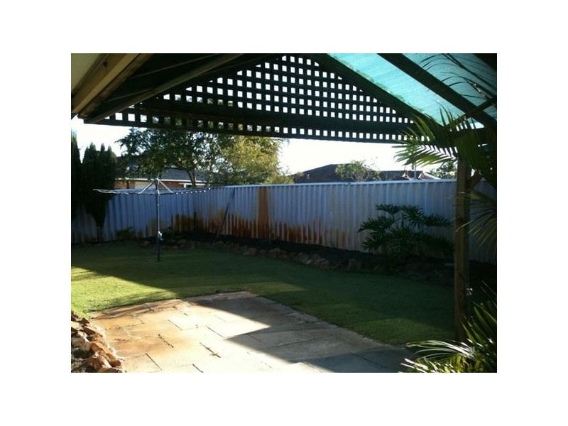 7 Funday Court, Ballajura WA 6066