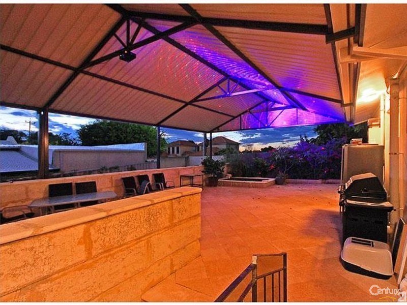 148 Hayes Avenue, Dianella WA 6059