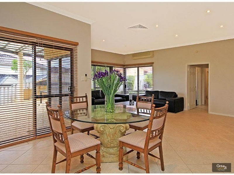 3 Cumbrae Court, Dianella WA 6059