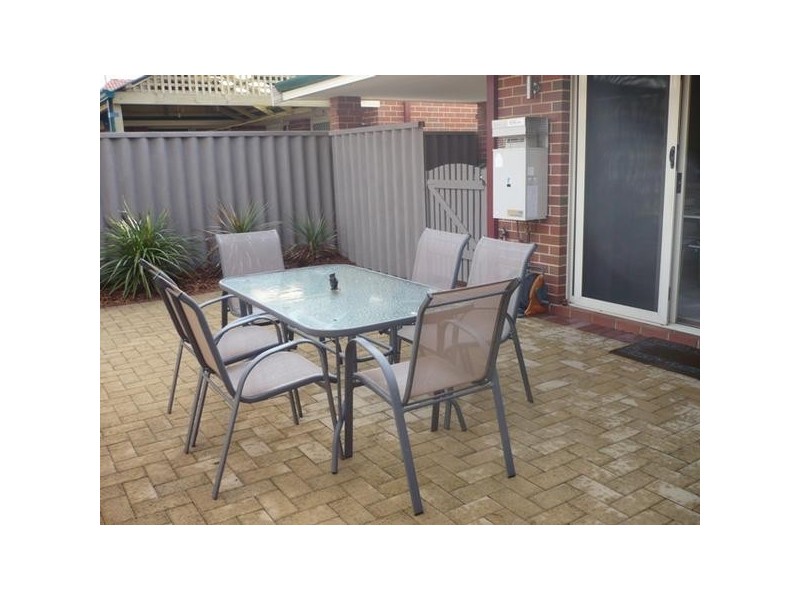 3/3 Friar Place, Dianella WA 6059