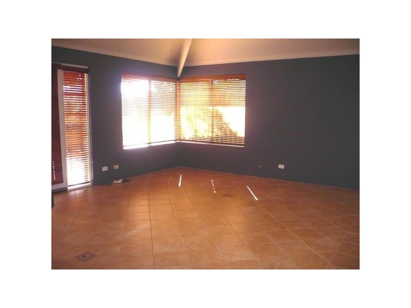 10A Salisbury Street, Bayswater WA 6053