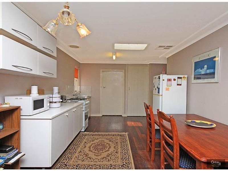 444b Grand Promenade, Dianella WA 6059